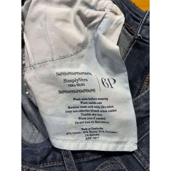 Simply Vera Vera Wang Jeans Womens 6P Capri Blue Straight Mid Rise Denim Casual - Picture 3 of 8